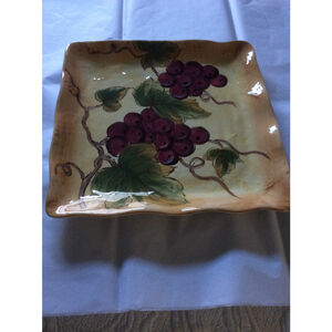 Chardonnay Serve Ware Beige Brown Grape Design